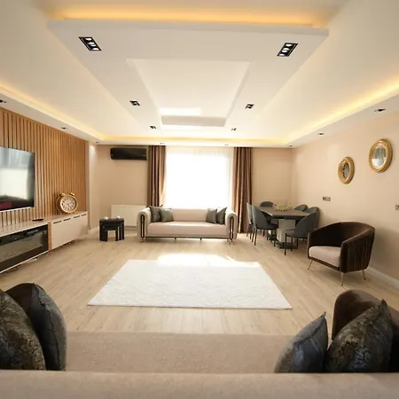 Konakoenue Center 1 *