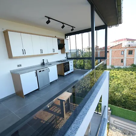 Villa Konakoenue Center 1 *