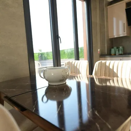 Konakoenue Center 1 Villa