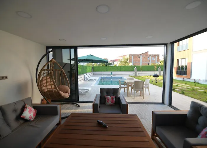 Konakoenue Center 1 Villa Trabzon