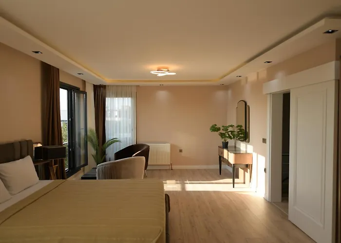 Konakoenue Center 1 *