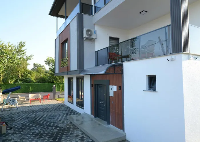 Konakoenue Center 1 Villa Trabzon